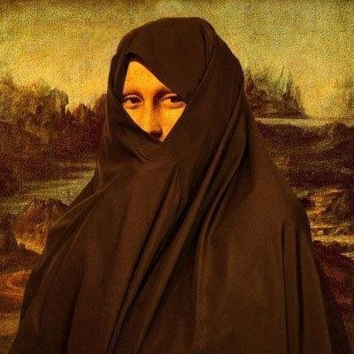Mona Lisa wearing a chador