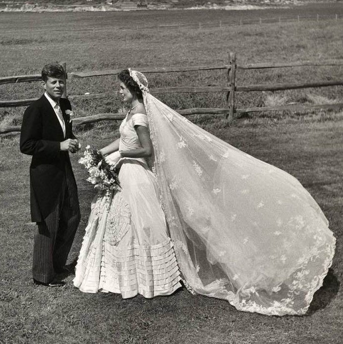 Wedding day of JFK and Jacqueline Bouvier, 1953