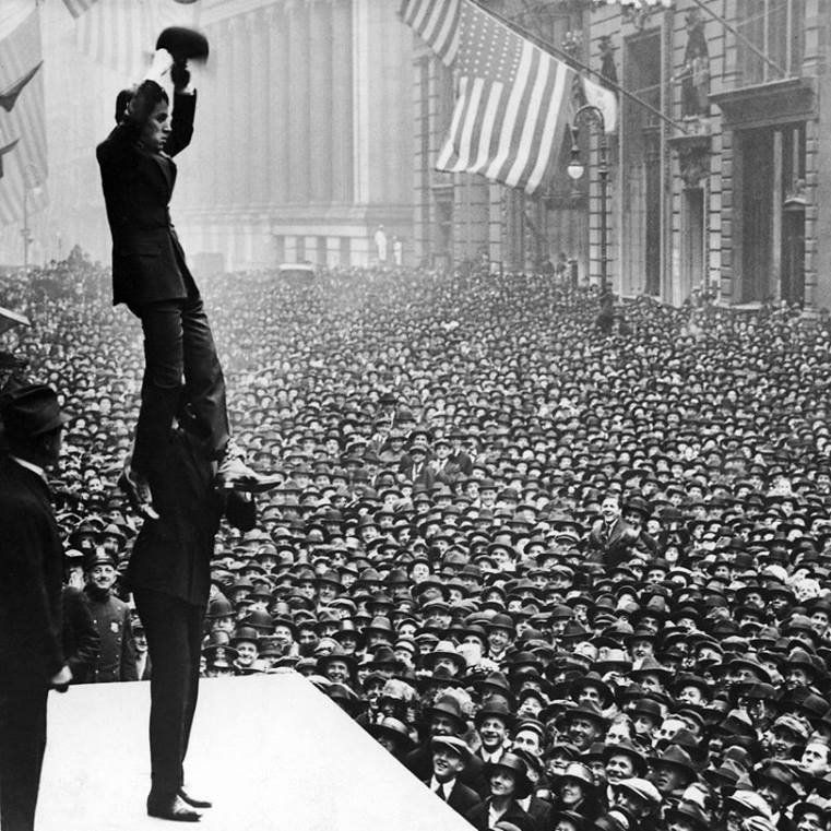 Charlie Chaplin in front of Federal Hall on Wall Street, 1918