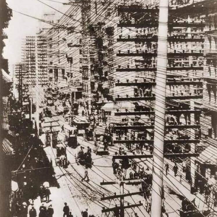 Manhattan telephone wires, 1887