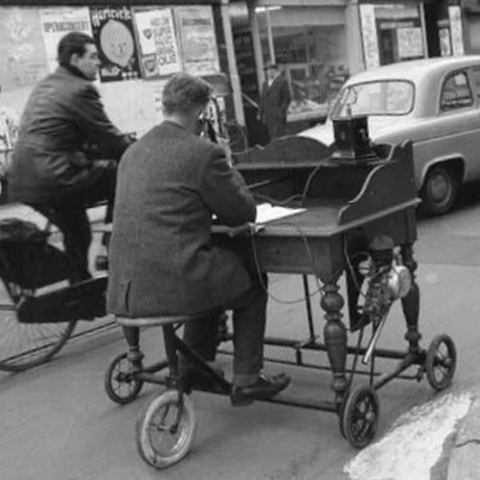 Mobile office, 1961