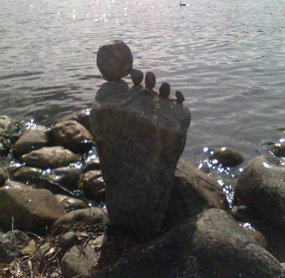 The art of rock-balancing: A giant foot