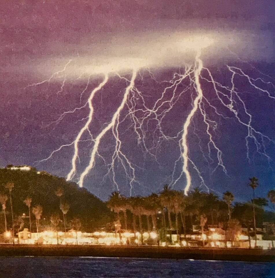 Spectacular lightning display, photographed over Stearns Wharf in Santa Barbara last night, Photo 3