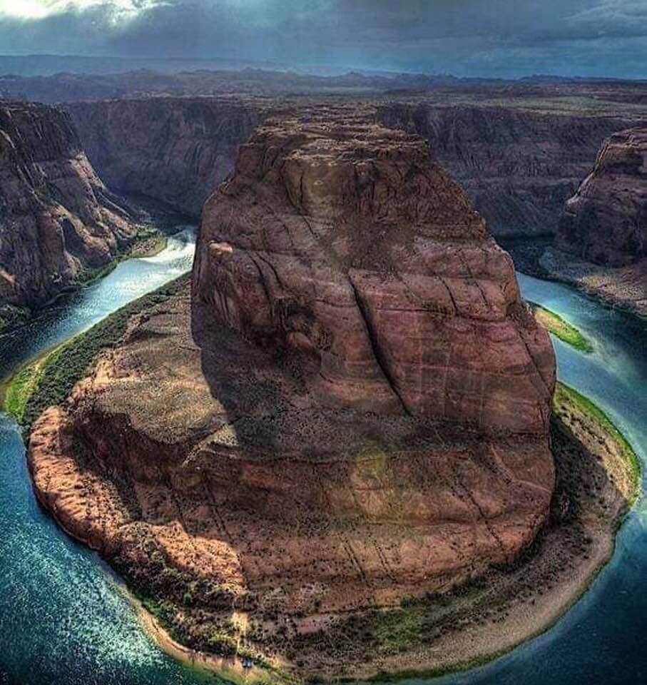 Horseshoe Bend on Colorado River, near Grand Canyon, Arizona