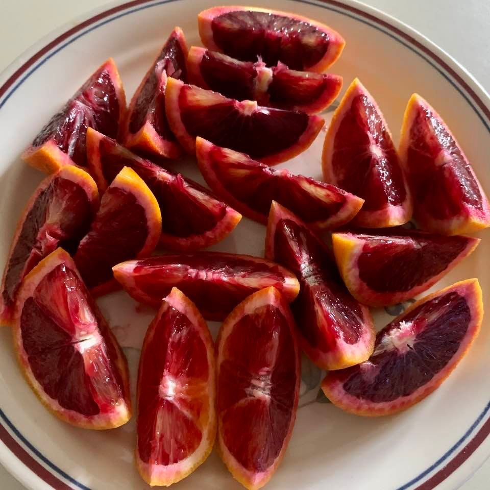 Raspberry blood oranges: They really do taste like raspberries!