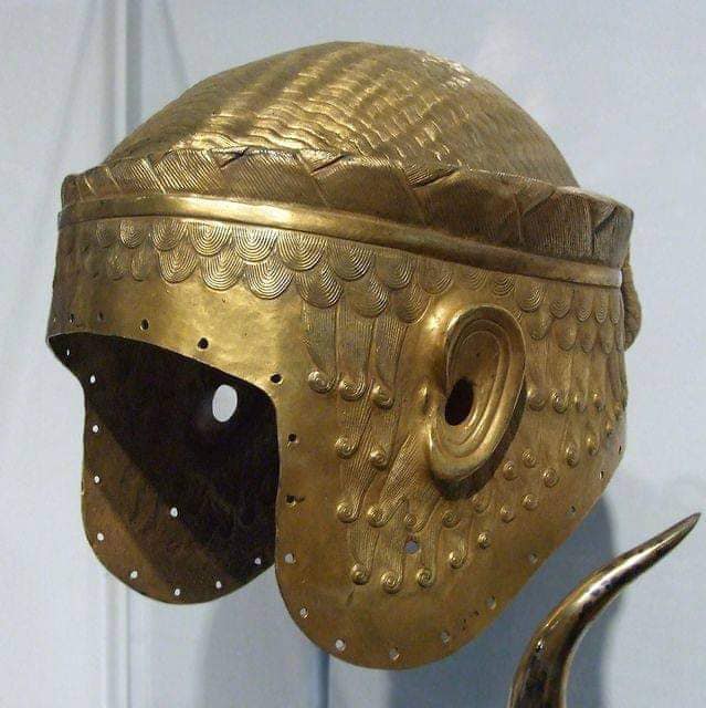 Golden military helmet from ~4600 years ago: Discovered in southern Iraq in 1924, the helmet belonged to the Sumerian King Meskalamdug