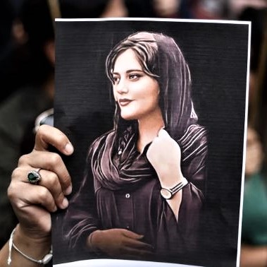 #MahsaAmini, the Kurdish young woman who became a symbol of Iran's #WomanLifeFreedom movement, was awarded EU's Sakharov human rights prize posthumously