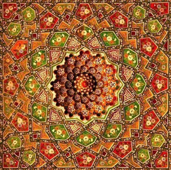 The mathematical symmetry of architectural tiles and carpet designs: Sample 3